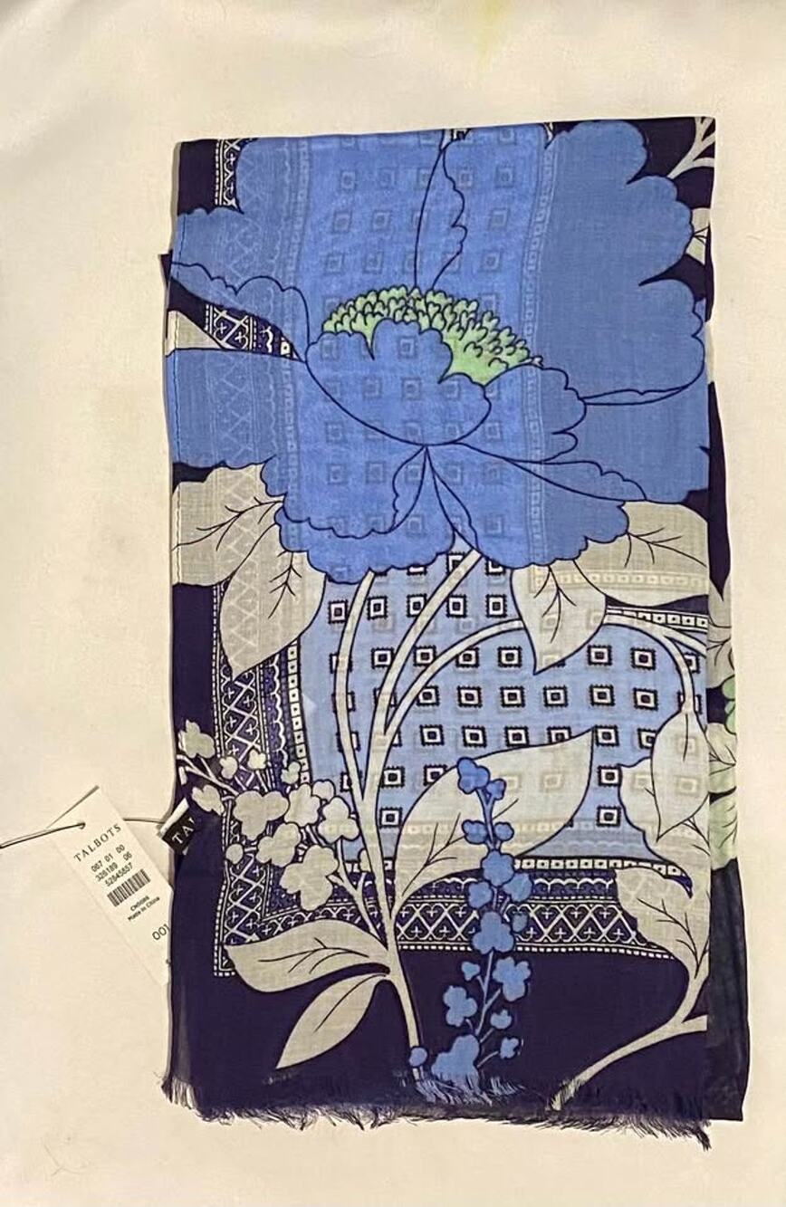 Talbots Blue Floral Climbing Flower Scarf NWT
